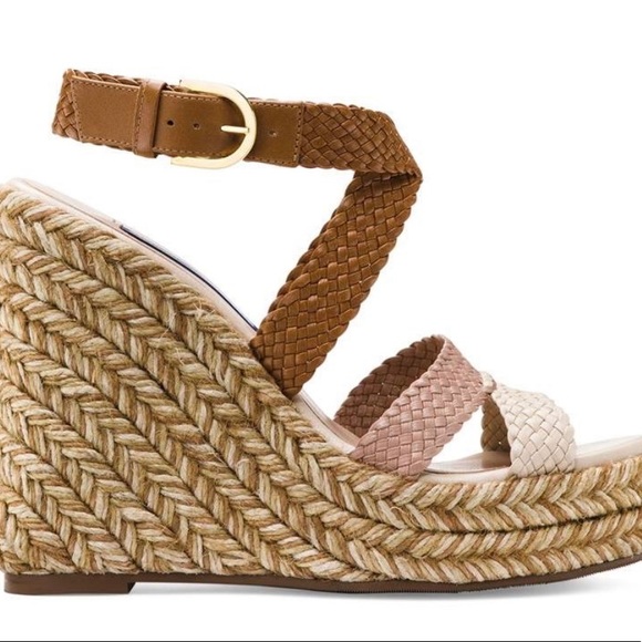 Stuart Weitzman The Elsie Wedge - Picture 2 of 8